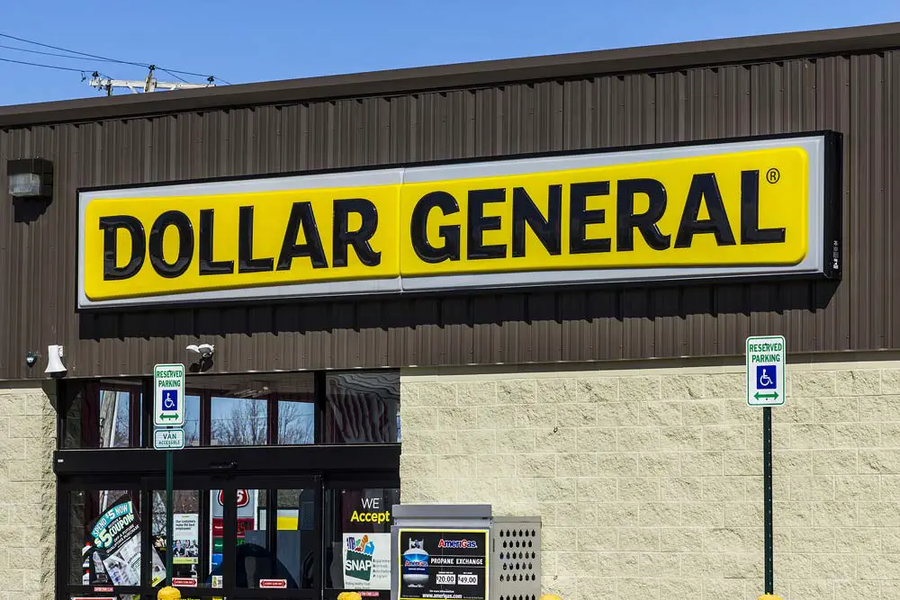 Does dollar general sell stamps